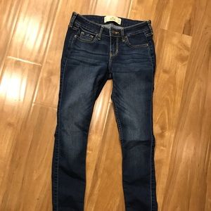 Hollister Skinny Jeans like new
